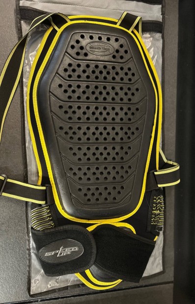 Motoros gerincprotektor