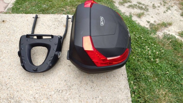 Motoros hátsó doboz Givi, yamaha bt1100