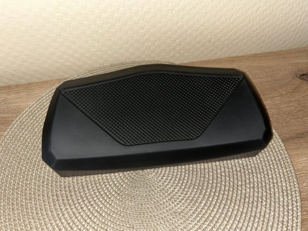 Motoros h�ts� doboz h�tt�mla , motorker�kp�r - robog�