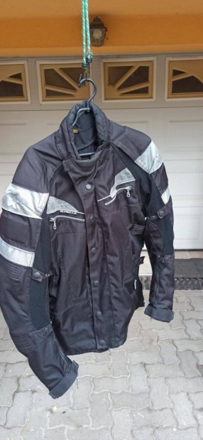 Motoros kabt XL-es j llapotban elad
