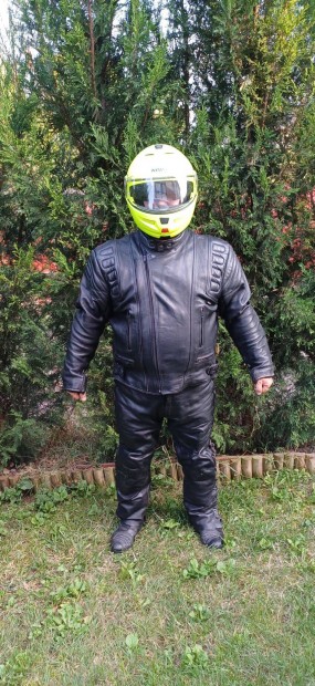 Motoros kab�tok , nadr�gok, sisakok olcs�n