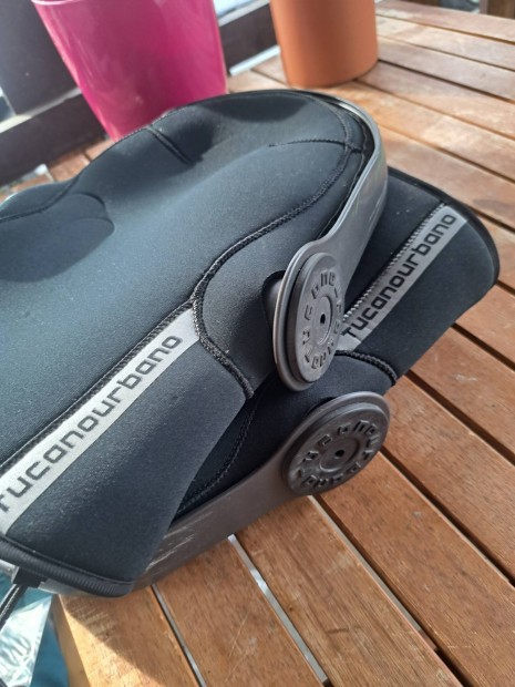 Motoros keszty +kzmelegit kzvd 