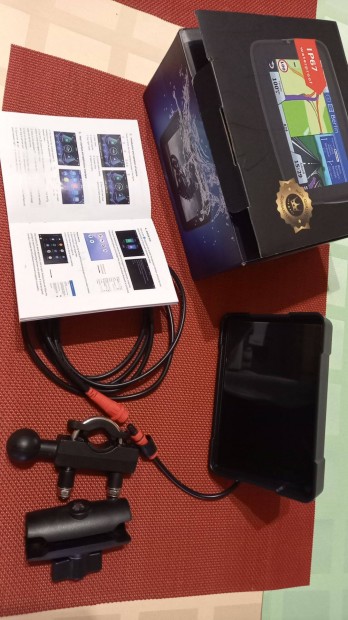 Motoros navigáció Ekiy MTC-10 android auto