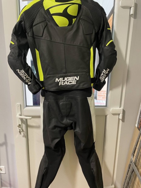 Motoros ruha