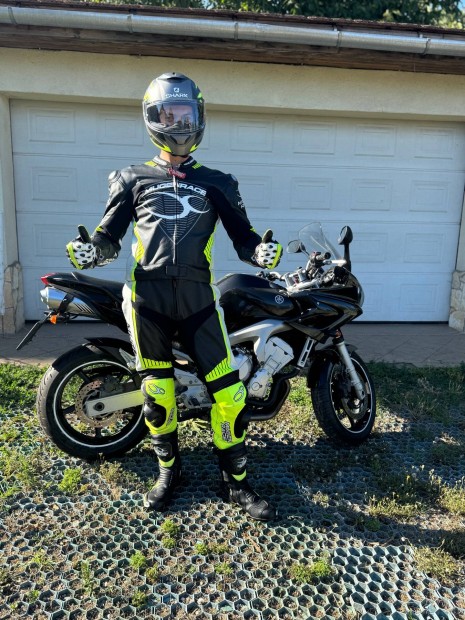 Motoros ruha mugen race kétrészes bőrruha, bőrkesztyű motors bőrcsizma