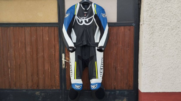 Motoros sport b�r k�tr�szes / Berik / - 58-as m�ret!!!