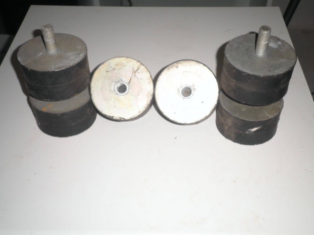 Motortartó bakok gépekhez, kompresszorokhoz, stb. 6 db. eladók