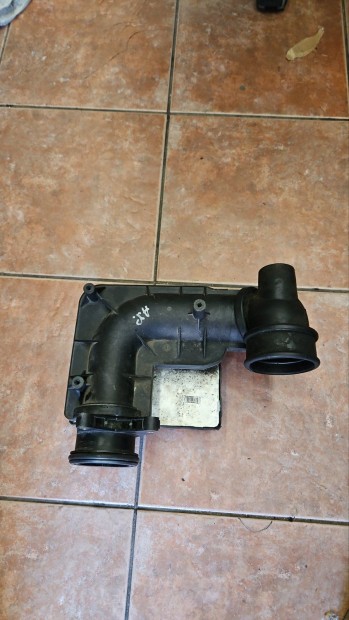 Motorvezrl om166 elad