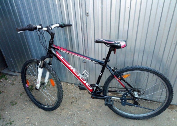 Mountain Bike 21sebességes 26-os