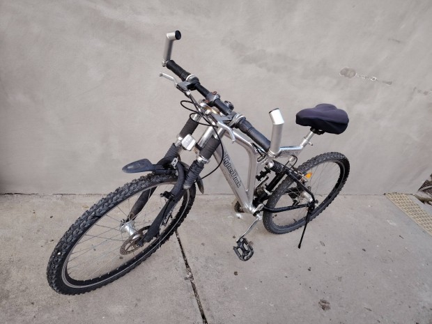 Mountain bike 24