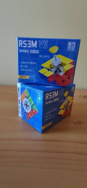 Moyu RS3M V5 3x3 mágneses Rubik kocka