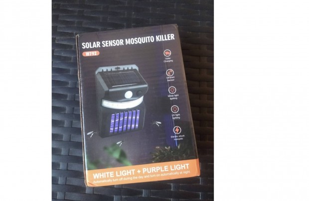 Mozgásérzékelős napelemes szolár rovarölős lámpa szúnyogirtós UV-s új