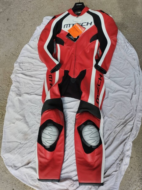 Mtech, �j motoros b�rruha Elad�!!!