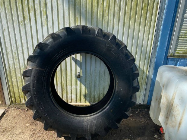 Mtz 18.4 r34 gumi elad!