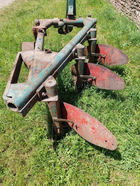 Mtz 3 ágú eke
