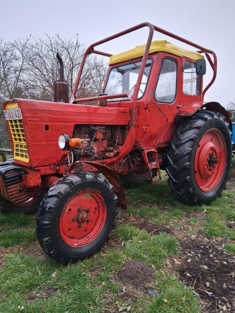Mtz 50- es 4-v mszakival elad