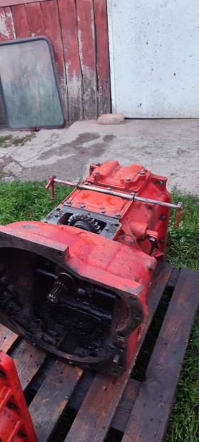 Mtz 550-es eltthz