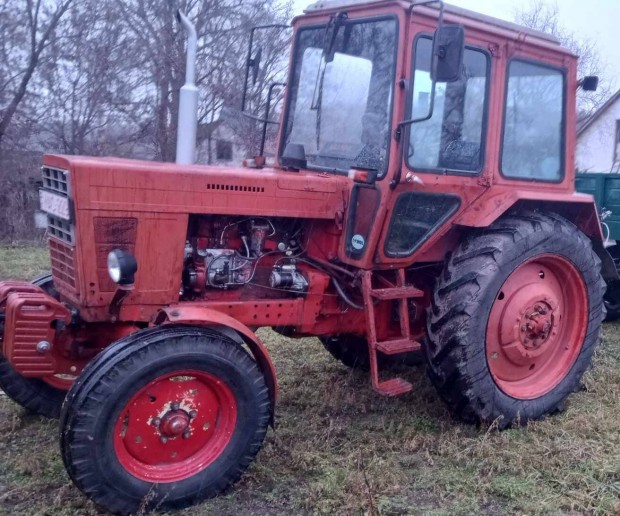 Mtz 550 friss mszakival 