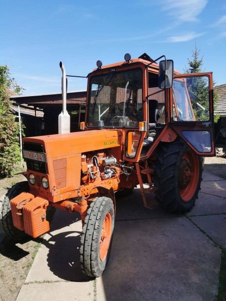 Mtz 550e traktor elad