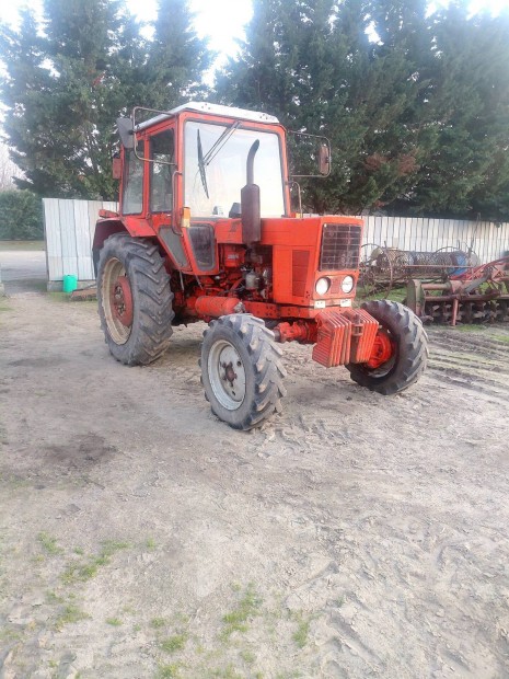 Mtz 552 E m�szakis  elad� 