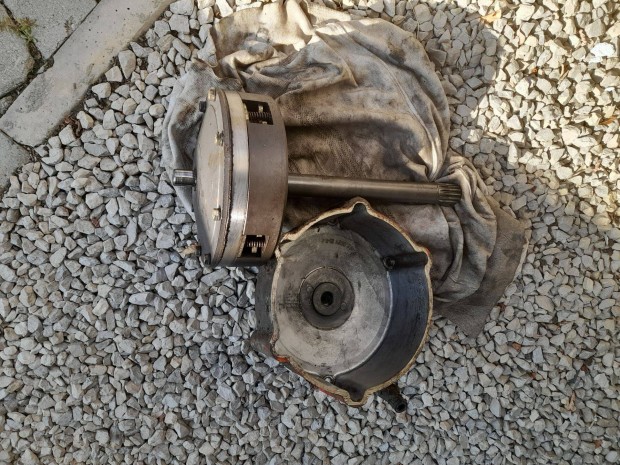 Mtz 80/82 difiz�r fed�lel elad�