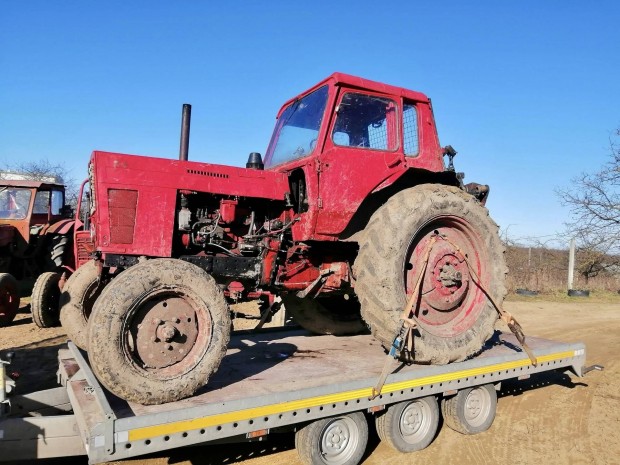 Mtz 80 kisfülkés traktor