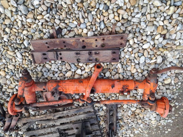 Mtz 80as erősített elsőhíd orbitozható középpel eladó Zala megye