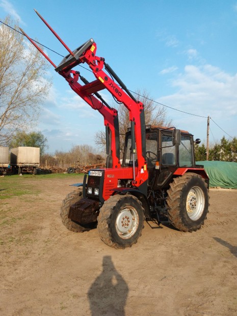 Mtz 820.2 es merevhidas traktor elad 