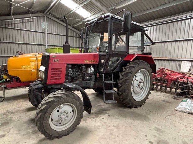 Mtz 820 Újszerű állapotban