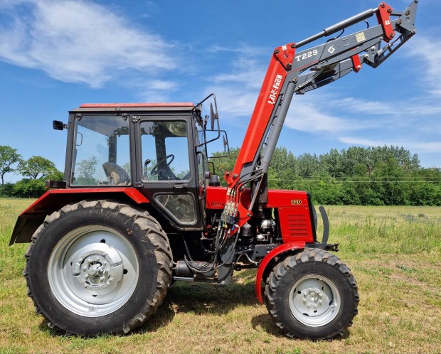 Mtz 820 .1 traktor elad homlokrakodval 