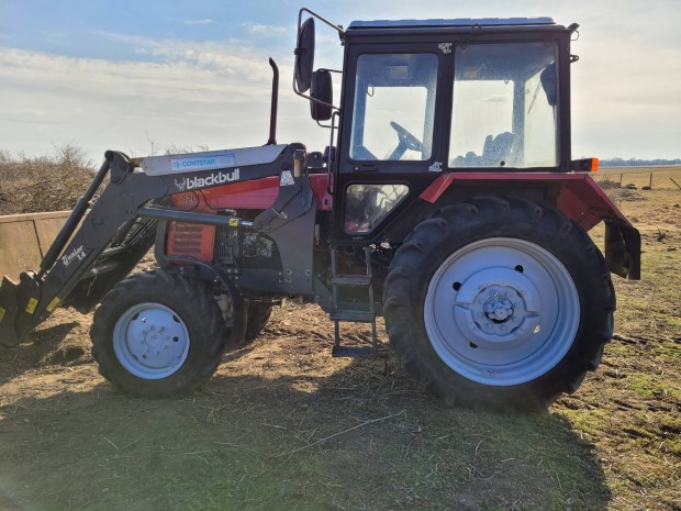 Mtz 820 blackbull rakodval