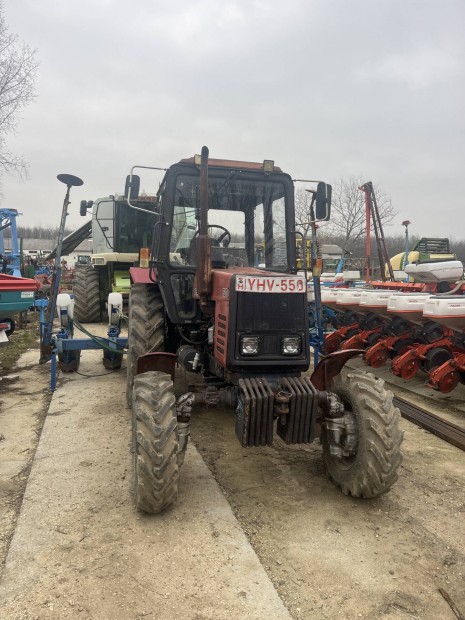 Mtz 820 traktor