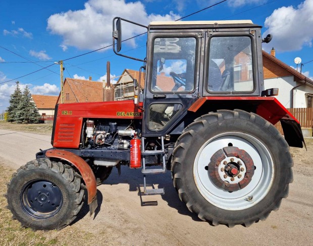Mtz 82.1 traktor s eszkzei