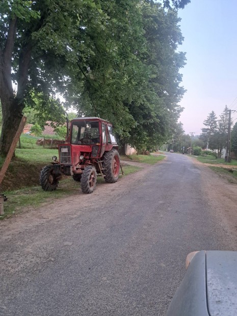 Mtz 82-es elad