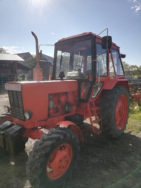 Mtz 82 homlokrakodós