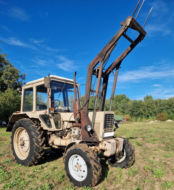 Mtz 82 traktor homlokrakod 