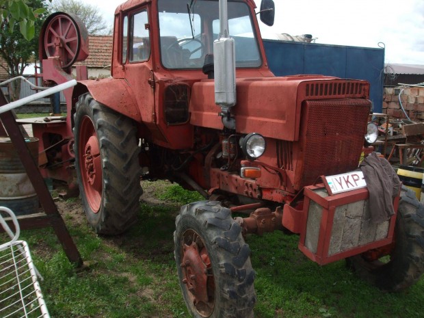Mtz-82 traktor mszakis