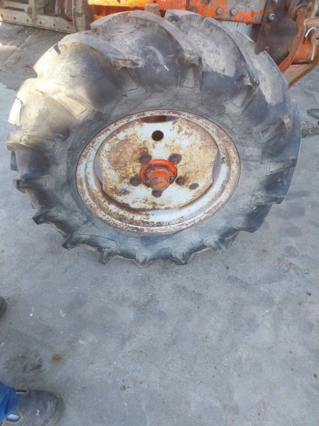 Mtz 82es 1darab jszer elsgumi elado Zala megye