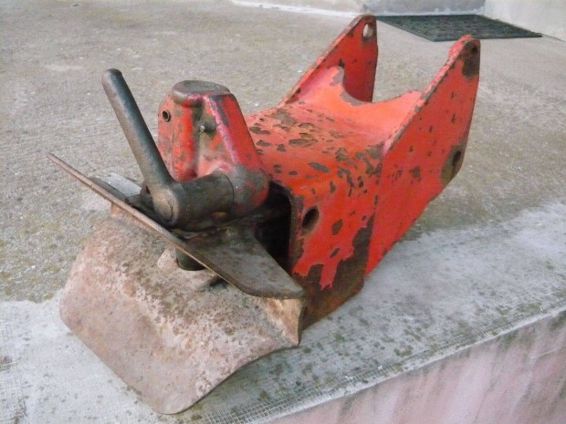 Mtz autmata vonfej elad