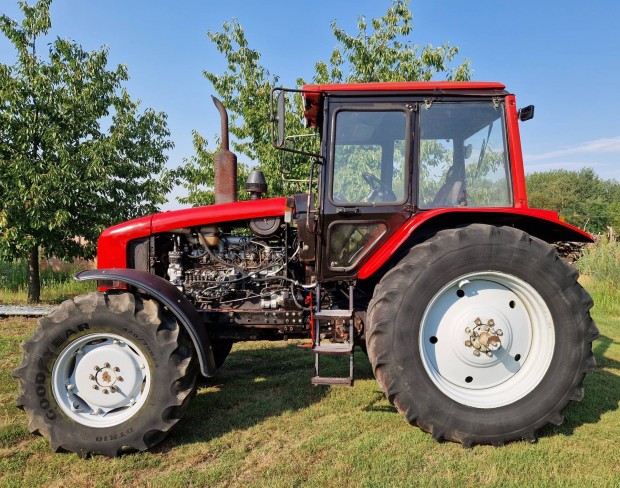 Mtz belarus 1221.3 traktor