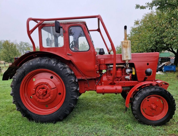 Mtz belarus 50 traktor teljes feljtva j gumikkal 