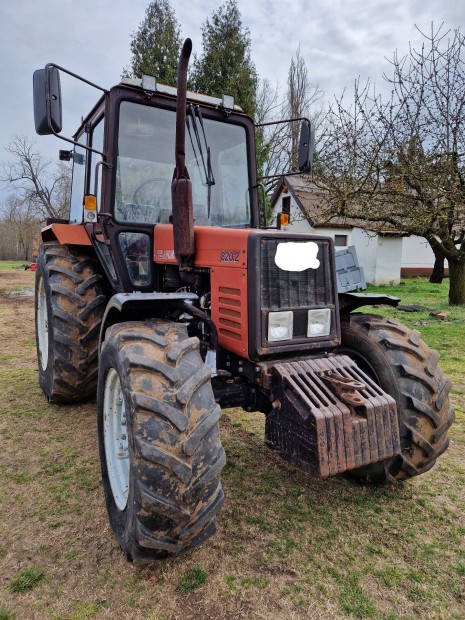 Mtz belarus 820.2 traktor elad 