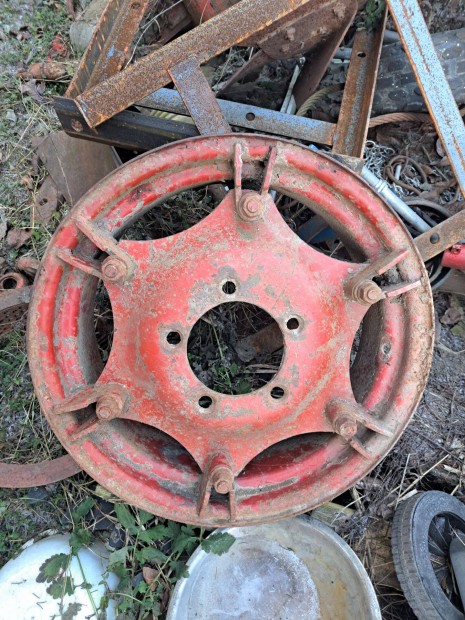 Mtz esl� felni elad�