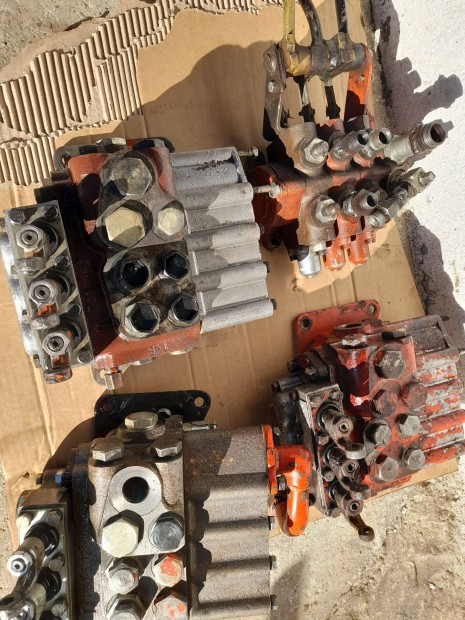 Mtz gy�ri orosz eloszt�t�mb elad�