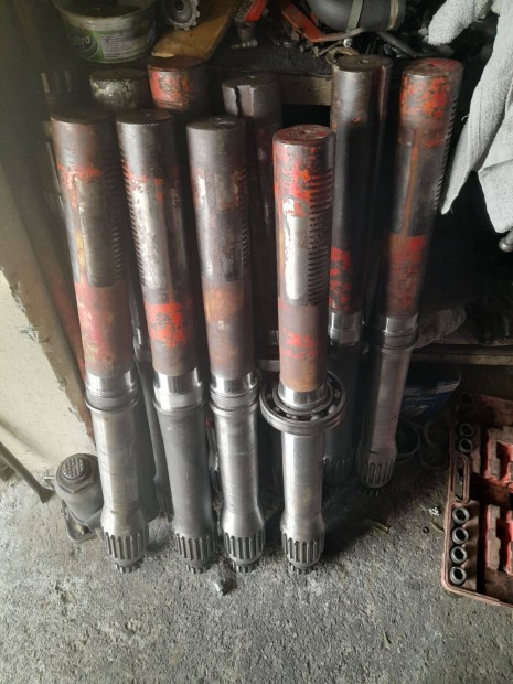 Mtz hátsóhídhoz gyári féltengely garanciával eladó Zala megye