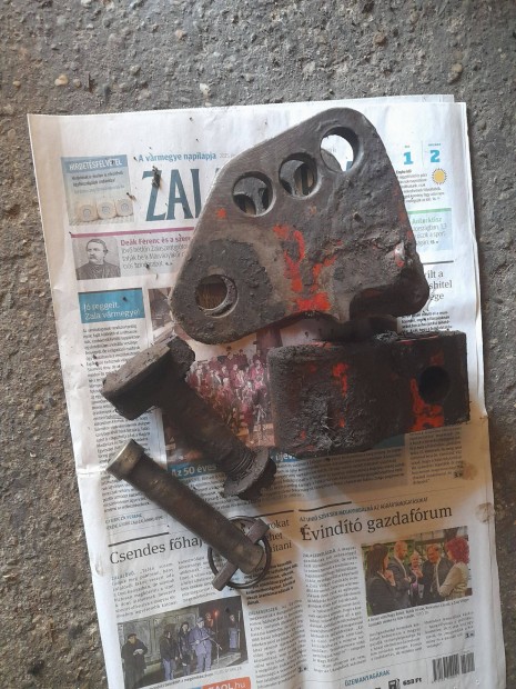 Mtz kitmasztors konzolja elad r fix