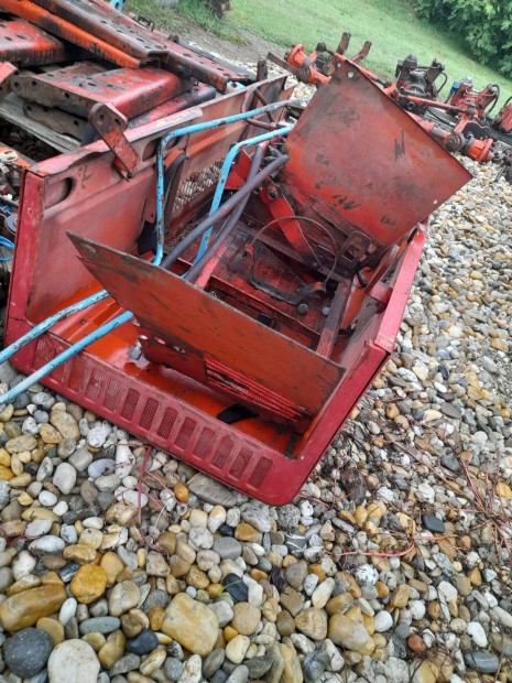 Mtz komplett motorháztető eladó Zala megye