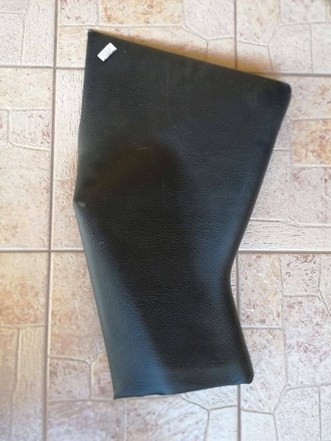 Mtz nagy m�szerfal, bal oldali burkolat �j elad�!