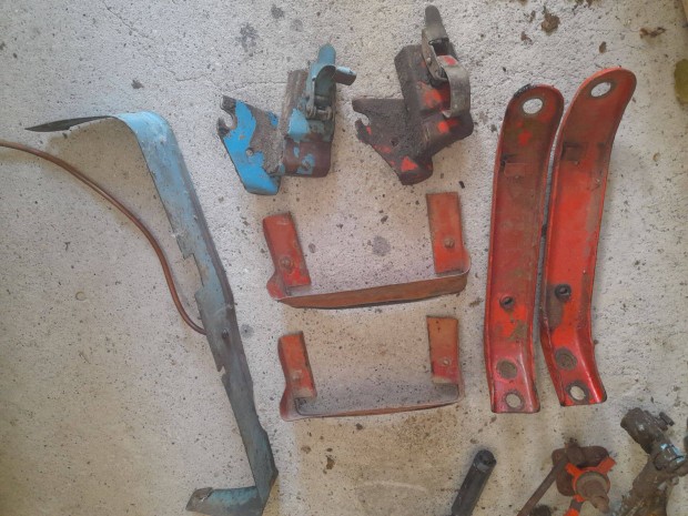 Mtz nagyfülke gyári tartozék eladó