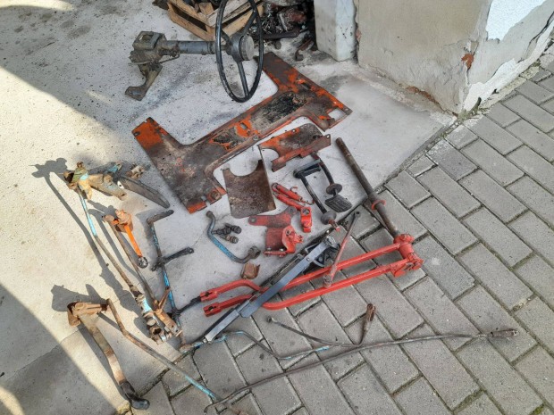 Mtz nagyf�lk�hez alkatr�sz elad� Zala megye